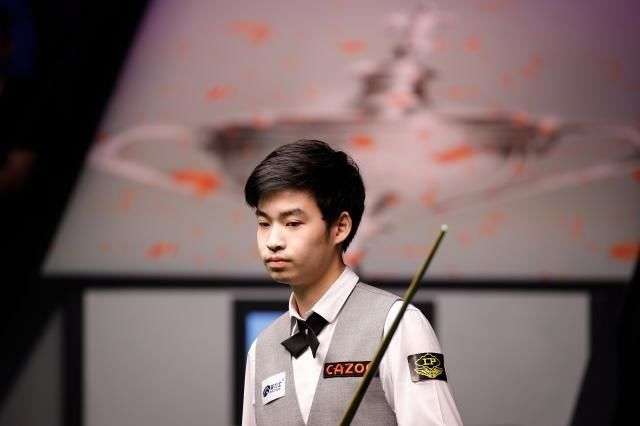 斯的出色发 斯的出色发