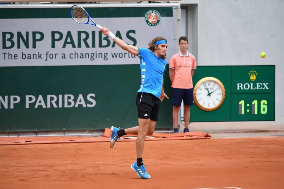 令人不满 令人不满